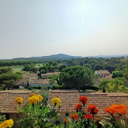 Charmant T2 Climatise Avec Belle Vue , Golf De Pont-Royal Mallemort Kamer foto